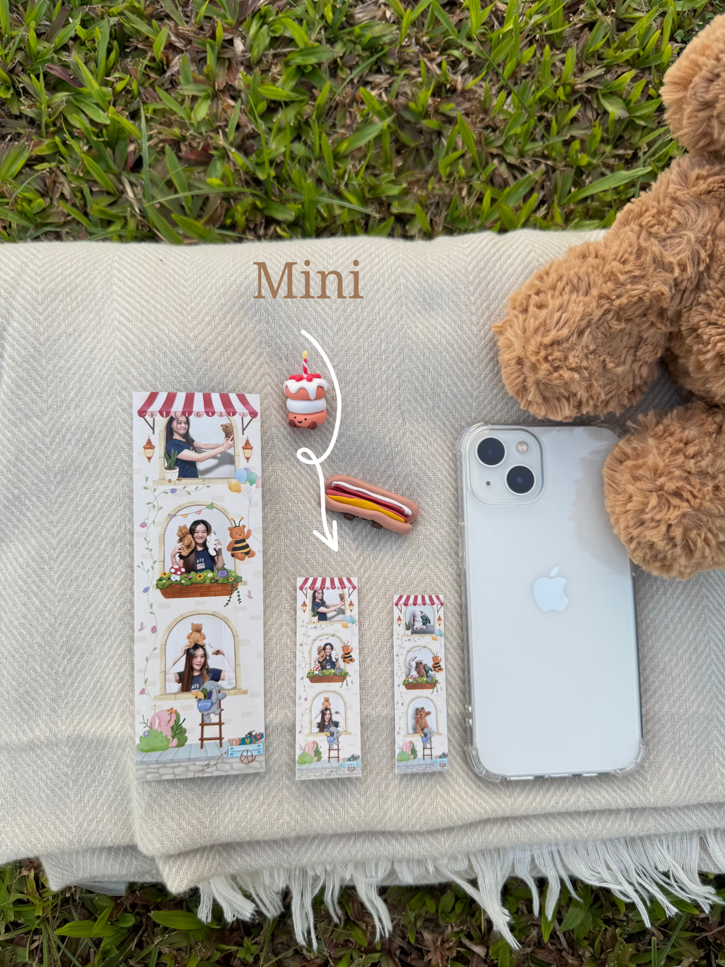 Windows of Us | Hardcopy photostrip